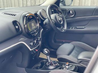 MINI Countryman 2.0 Cooper SD SUV 5dr Diesel Auto ALL4 Euro 6 (s/s) (190 ps)
