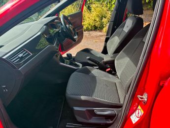 Volkswagen Polo 1.0 TSI R-Line DSG Euro 6 (s/s) 5dr