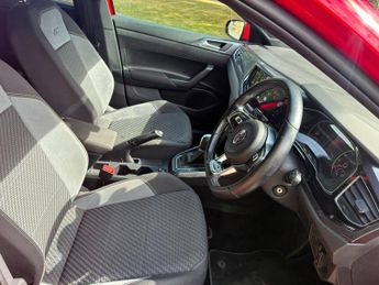 Volkswagen Polo 1.0 TSI R-Line DSG Euro 6 (s/s) 5dr