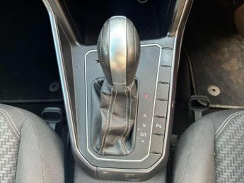 Volkswagen Polo 1.0 TSI R-Line DSG Euro 6 (s/s) 5dr