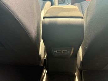 Volkswagen Polo 1.0 TSI R-Line DSG Euro 6 (s/s) 5dr