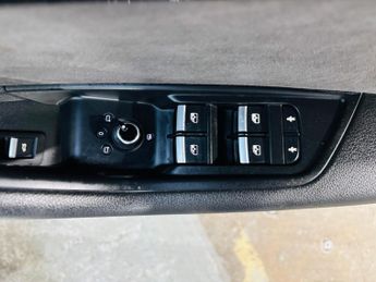Audi A4 1.4 TFSI Black Edition S Tronic Euro 6 (s/s) 4dr