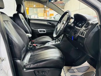 Vauxhall Antara 2.2 CDTi SE Auto 4WD Euro 5 5dr (SNav)