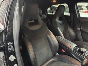 Mercedes-Benz A Class 1.3 A180 AMG Line 7G-DCT Euro 6 (s/s) 5dr
