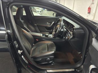 Mercedes-Benz A Class 1.3 A180 AMG Line 7G-DCT Euro 6 (s/s) 5dr