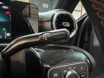 Mercedes-Benz A Class 1.3 A180 AMG Line 7G-DCT Euro 6 (s/s) 5dr