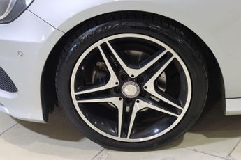 Mercedes-Benz A Class 1.6 A180 SE Hatchback 5dr Petrol 7G-DCT Euro 6 (s/s) (122 ps)