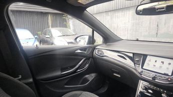 Vauxhall Astra 1.6 CDTi ecoTEC BlueInjection SRi VX Line Nav Euro 6 5dr