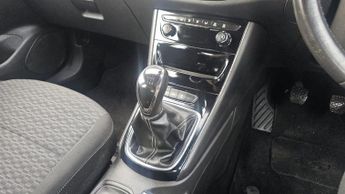 Vauxhall Astra 1.6 CDTi ecoTEC BlueInjection SRi VX Line Nav Euro 6 5dr