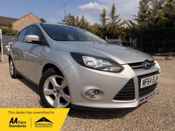 Ford Focus 1.6 Zetec Navigator Euro 5 5dr