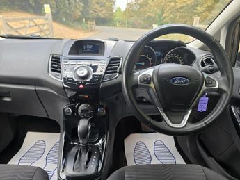 Ford Fiesta 1.6 Titanium Powershift Euro 5 5dr