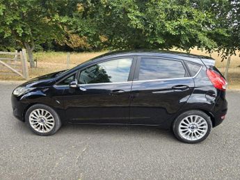 Ford Fiesta 1.6 Titanium Powershift Euro 5 5dr
