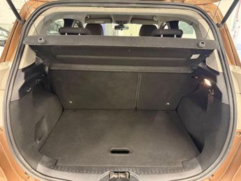 Ford B-Max 1.6 Zetec Powershift Euro 5 5dr