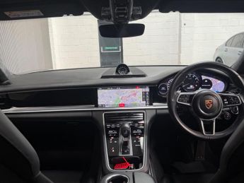 Porsche Panamera 2.9 V6 E-Hybrid 14kWh 4 Saloon PDK 4WD Euro 6 (s/s) 5dr