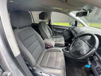 Volkswagen Touran 1.6 TDI SE Euro 5 5dr