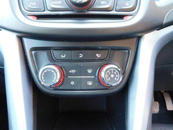 Vauxhall Zafira Tourer 1.4i Turbo Design Auto Euro 6 5dr