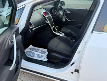 Vauxhall Astra 1.6 16v SRi Auto Euro 5 5dr