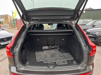 Volvo XC60 2.0 D4 R-Design Auto Euro 6 (s/s) 5dr