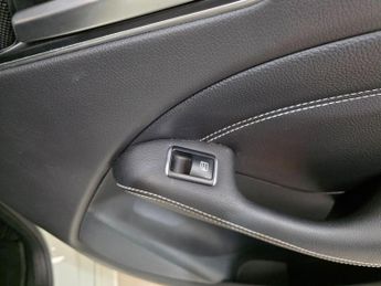 Mercedes-Benz B Class B250e Electric Art Auto 5dr
