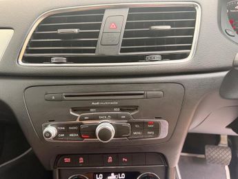 Audi Q3 1.4 TFSI CoD S line Edition S Tronic Euro 6 (s/s) 5dr