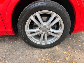Audi Q3 1.4 TFSI CoD S line Edition S Tronic Euro 6 (s/s) 5dr