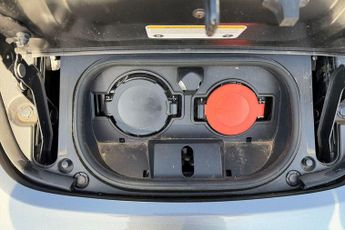 Nissan Leaf 110kW N-Connecta 39kWh 5dr Auto