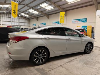Hyundai i40 1.7 CRDi Blue Drive SE Nav Business DCT Euro 6 (s/s) 4dr