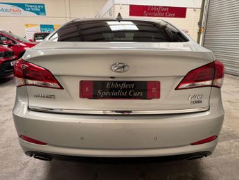 Hyundai i40 1.7 CRDi Blue Drive SE Nav Business DCT Euro 6 (s/s) 4dr