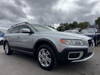 Volvo XC70 2.4 D5 SE Lux Estate 5dr Diesel Geartronic AWD Euro 5 (205 ps)