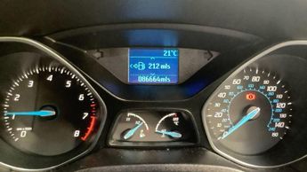 Ford Focus 1.6 Zetec Euro 5 5dr