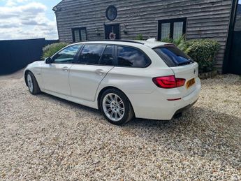 BMW 5 Series 3.0 528i M Sport Touring 5dr Petrol Steptronic Euro 5 (258 ps)