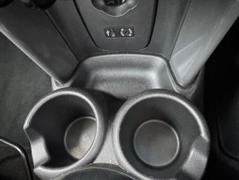 MINI Hatch 1.5 Cooper Auto Euro 6 (s/s) 3dr