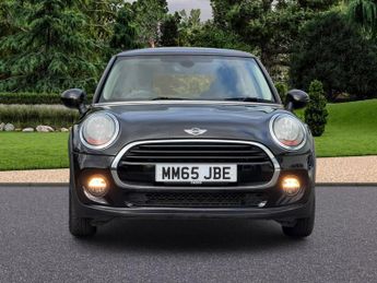 MINI Hatch 1.5 Cooper Auto Euro 6 (s/s) 3dr