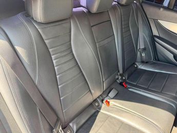 MERCEDES-BENZ E CLASS 2.0 E220d SE Saloon 4dr Diesel G-Tronic+ Euro 6 (s/s) (194 ps) *