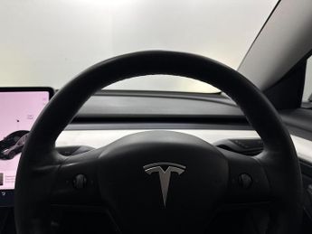Tesla Model 3 (Dual Motor) Long Range Auto 4WDE 4dr