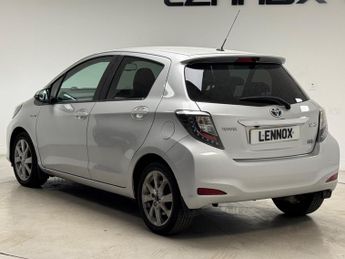 Toyota Yaris 1.5 VVT-h T Spirit CVT Euro 5 5dr