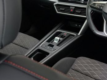 SEAT Leon 1.0 eTSI MHEV FR DSG Euro 6 (s/s) 5dr