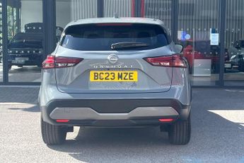 Nissan Qashqai 1.3 DiG-T MH 158 N-Connecta 5dr Xtronic