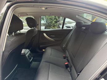 BMW 3 Series 2.0 320i SE Saloon 4dr Petrol Auto Euro 6 (s/s) (184 ps)
