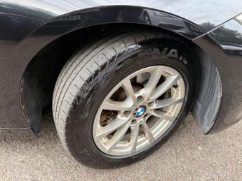 BMW 3 Series 2.0 320i SE Saloon 4dr Petrol Auto Euro 6 (s/s) (184 ps)