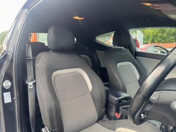 Kia ProCeed 1.6 CRDi EcoDynamics S Euro 5 (s/s) 3dr