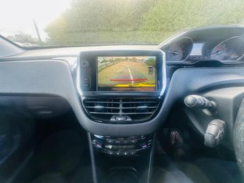 Peugeot 2008 1.2 PureTech Allure EAT Euro 6 (s/s) 5dr