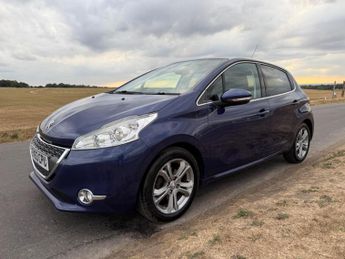 Peugeot 208 1.2 VTi PureTech Allure Euro 6 5dr