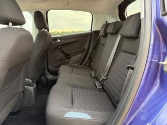 Peugeot 208 1.2 VTi PureTech Allure Euro 6 5dr