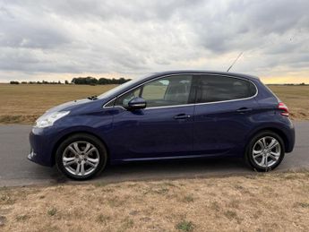 Peugeot 208 1.2 VTi PureTech Allure Euro 6 5dr