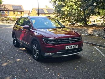 Volkswagen Tiguan 2.0 TSI BlueMotion Tech SEL SUV 5dr Petrol DSG 4Motion Euro 6 (s