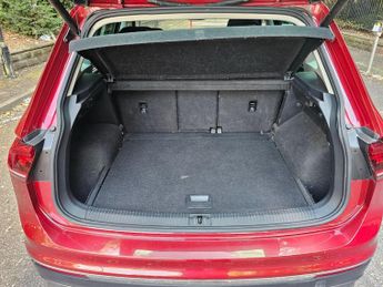 Volkswagen Tiguan 2.0 TSI BlueMotion Tech SEL SUV 5dr Petrol DSG 4Motion Euro 6 (s