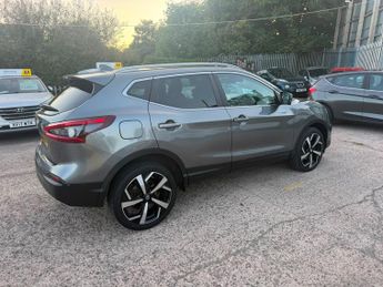 Nissan Qashqai 1.6 dCi Tekna XTRON Euro 6 (s/s) 5dr