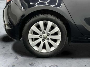 Vauxhall Astra 2.0 CDTi ecoFLEX SE Euro 5 (s/s) 5dr