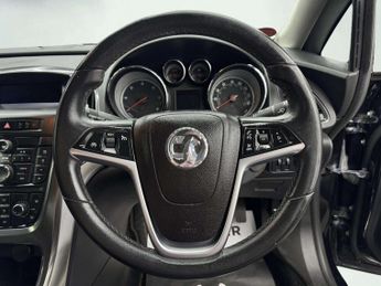 Vauxhall Astra 2.0 CDTi ecoFLEX SE Euro 5 (s/s) 5dr